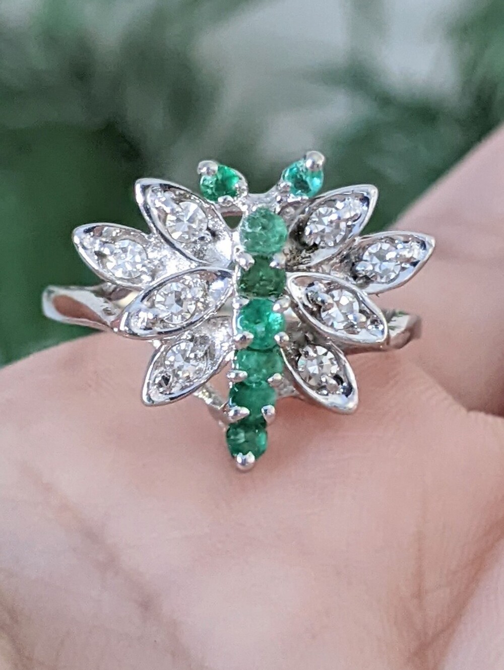 14K White Gold Diamond And Emerald Dragonfly Ring
